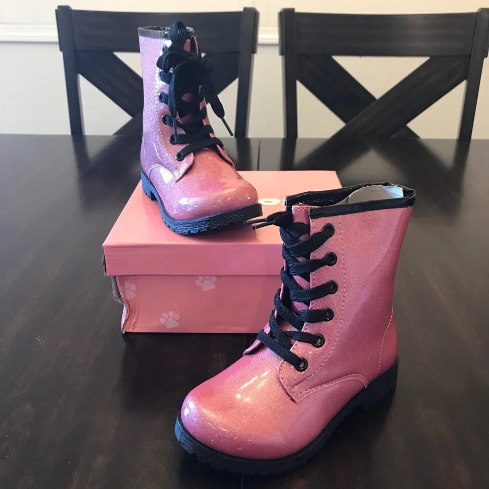 NEW Ositos Little Girls Glitter Combat Boots